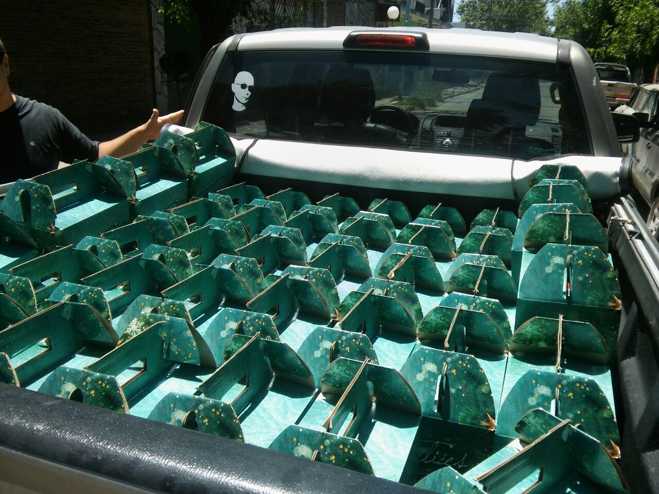 Entrega de cajas navideñas